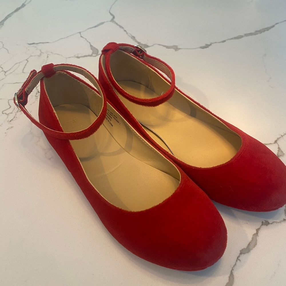 Red May Janes